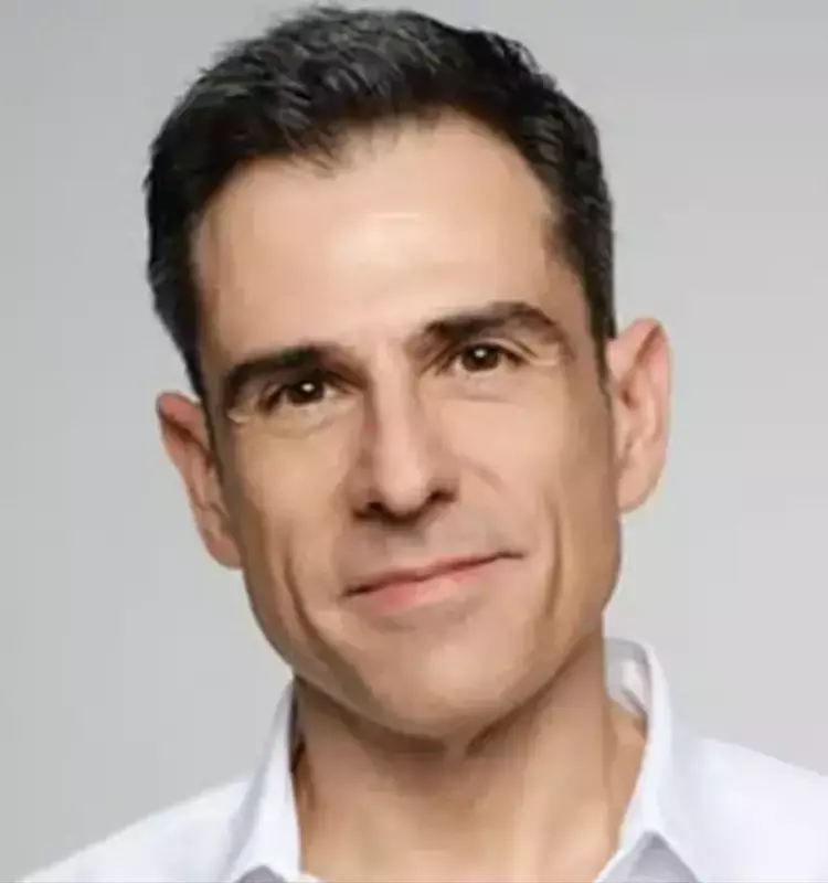 Mejora Tus Decisiones: Estrategias del Psiquiatra Fernando Mora para un Cerebro Consciente