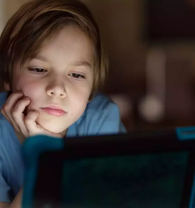 Understanding and Addressing Screen Addiction in Children and Adolescents