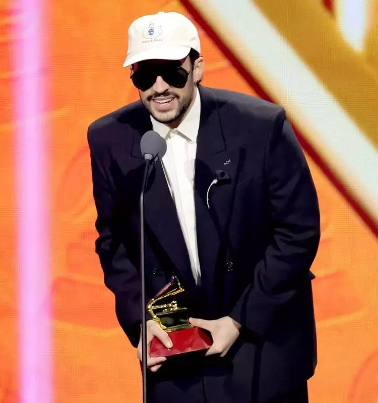 Bad Bunny Dominates 2025 Latin Grammy Awards, Sweeping Top Urban Categories