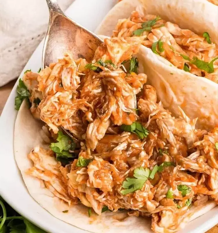 Budget-Friendly Crowd-Pleasers: Economical Recipes for Large Gatherings