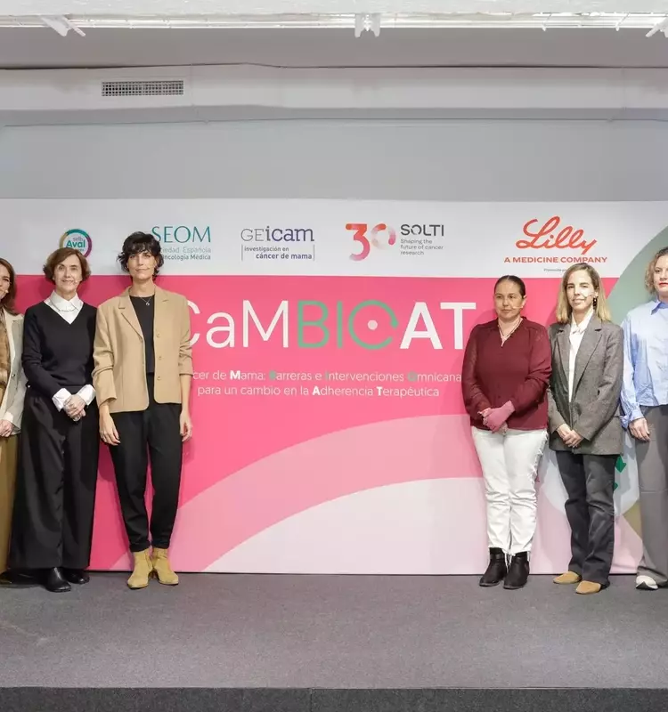 Iniciativa CaMBIOAT: Mejorando la Adherencia al Tratamiento del Cáncer de Mama
