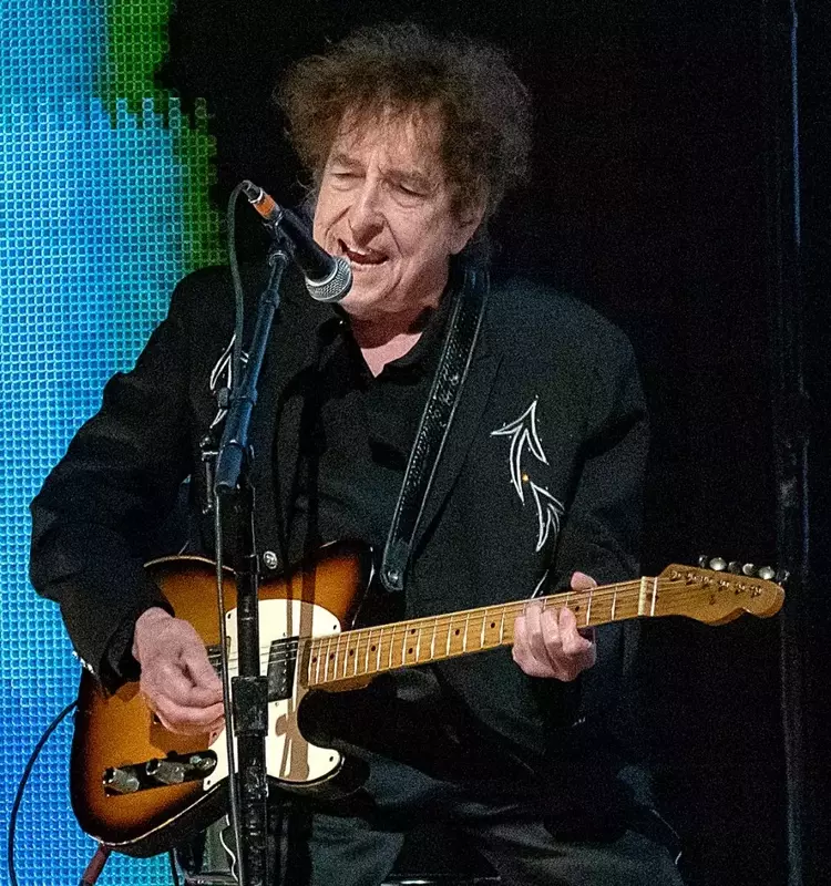 Bob Dylan's Unexpected Homage to Van Morrison with 'Going Down to Bangor'
