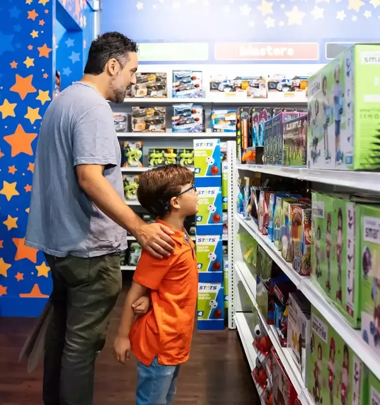 Toys 'R' Us Reimagines Holiday Shopping with New Store Openings