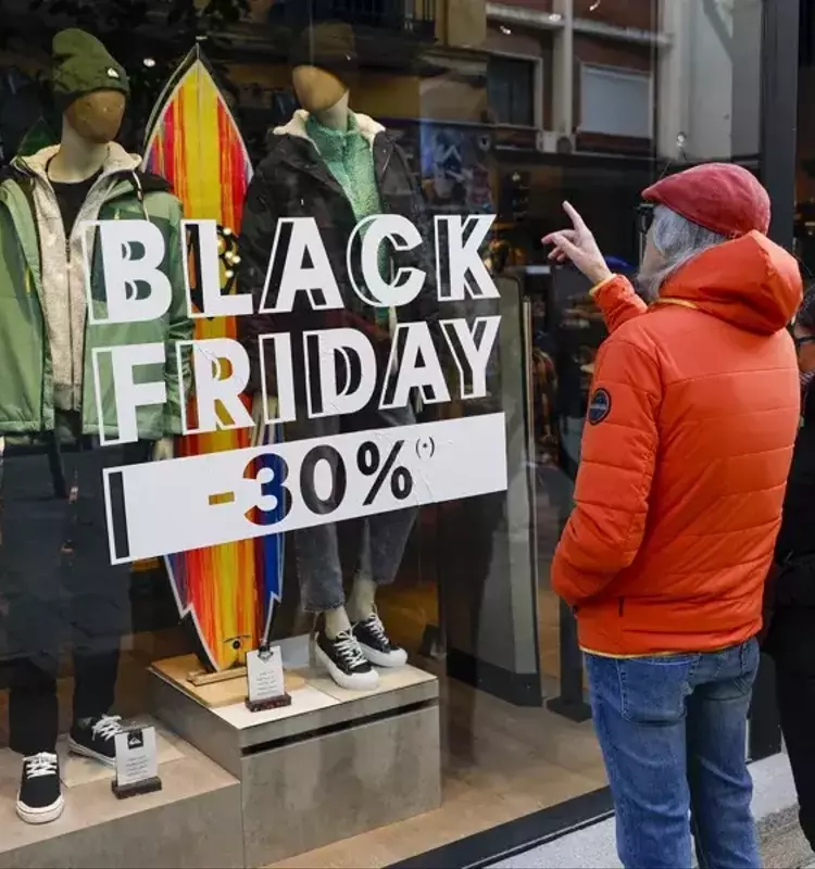 Evitando la Trampa del Consumo Impulsivo: Estrategias para Compras Conscientes en Épocas Festivas