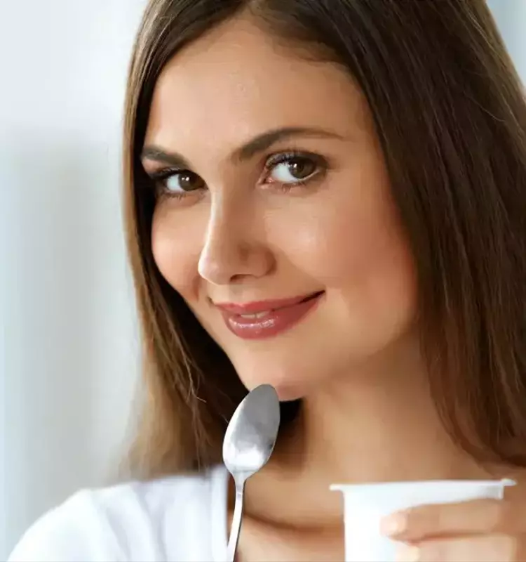 La Menopausia y el Bienestar Digestivo: Estrategias para Combatir la Hinchazón