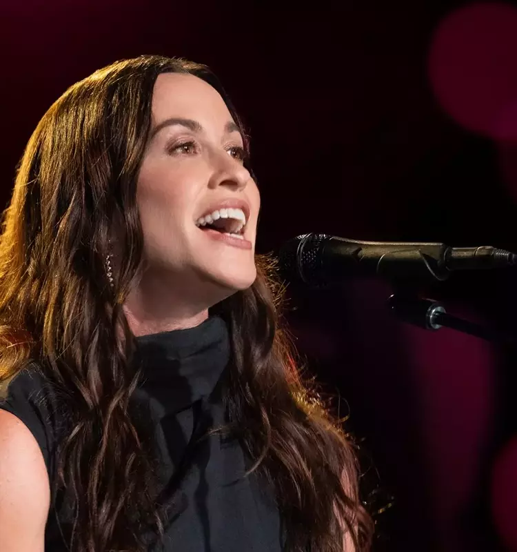 Alanis Morissette's 'You Oughta Know' Performance on MGM+'s Words + Music