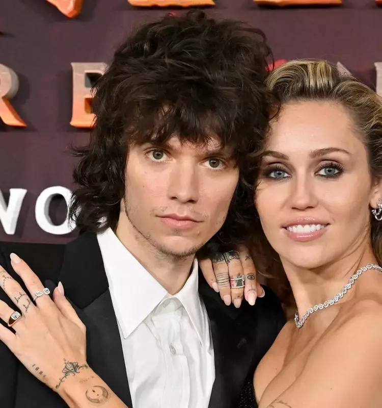 Miley Cyrus Engaged to Musician Maxx Morando