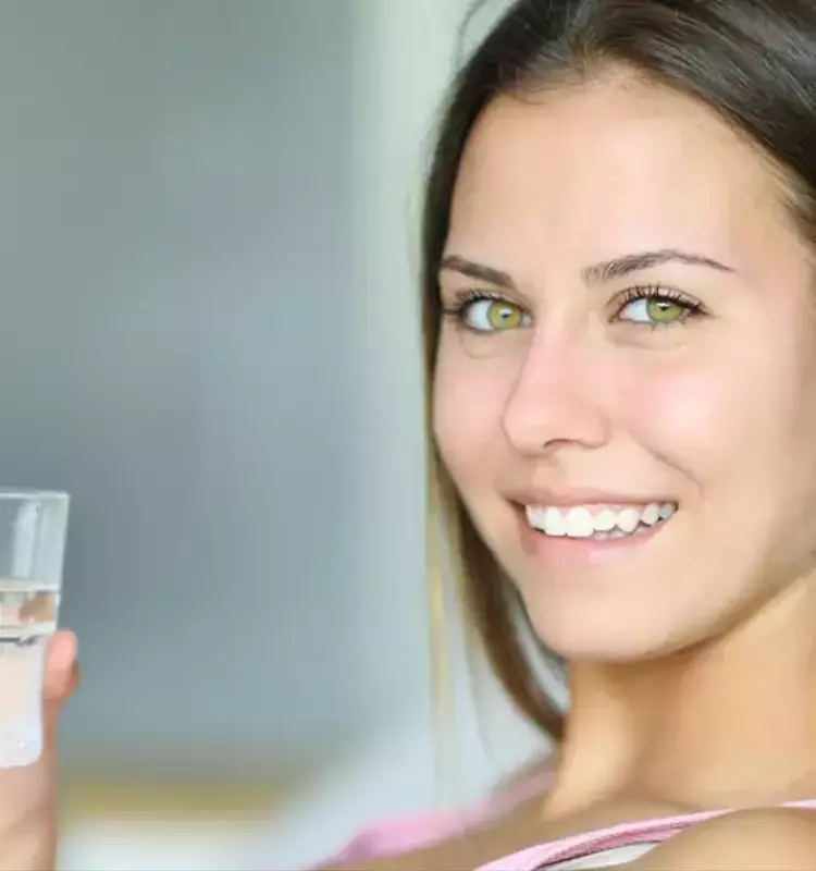 La Conexión Sorprendente entre Hidratación y Sueño Reparador
