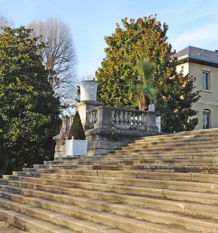 The Mechanics and Social Architecture of LinkedIn: A Technical Overview