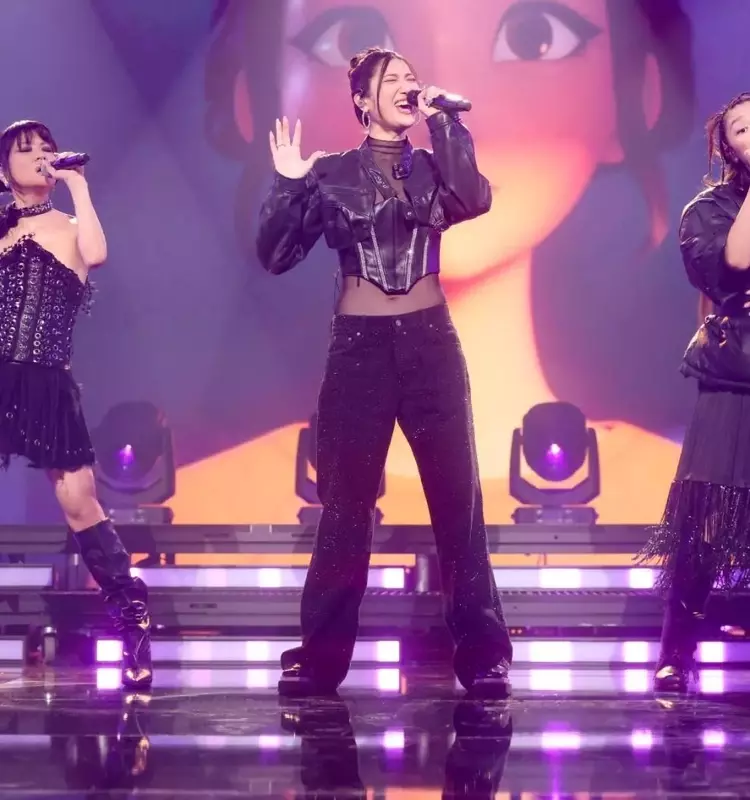 K-Pop Demon Hunters" Singers Dazzle at New Year's Rockin' Eve