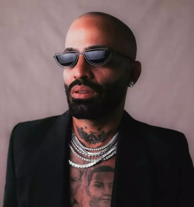 Arcangel to Release New Album "La 8va Maravilla" Featuring Star Collaborations