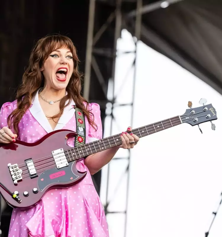 Jenny Lewis Marries Her Dog in a Heartwarming 50th Birthday Celebration