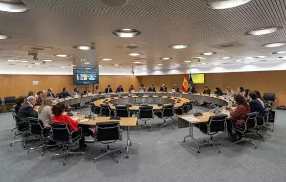 Urgencia de Inclusión Financiera para Mayores y Personas con Discapacidad