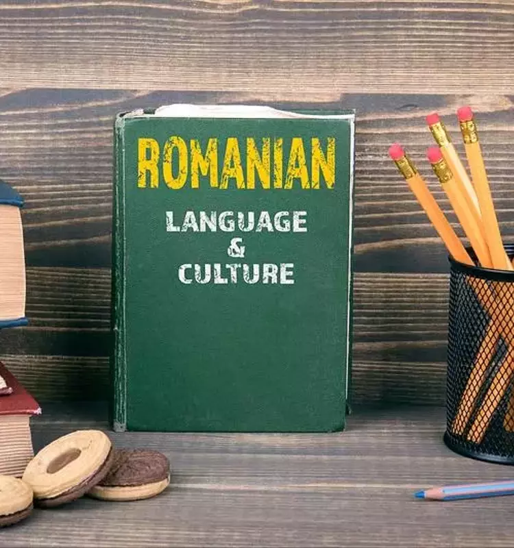 Online English Courses: A Neutral Scientific Overview