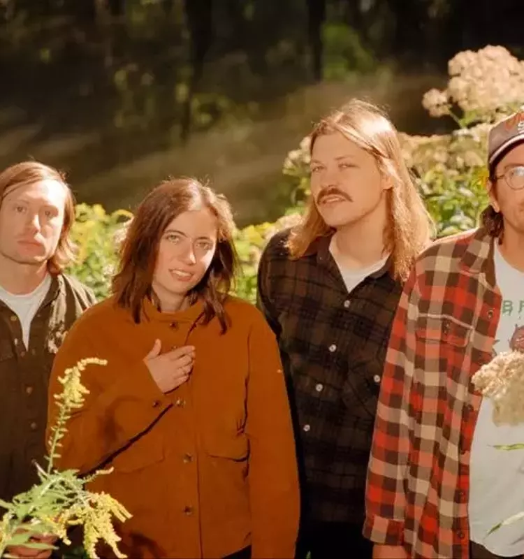 Ratboys' "Singin' to an Empty Chair": A Journey Through Emotional Landscapes