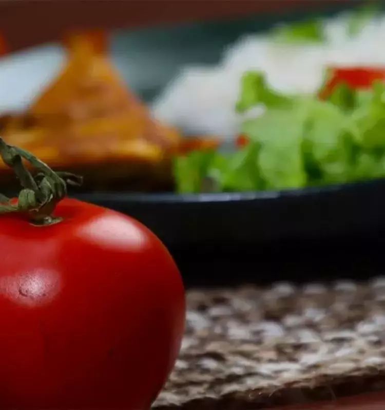 Dieta Mediterránea: Clave para una Microbiota Intestinal Saludable y un Envejecimiento Cognitivo Óptimo