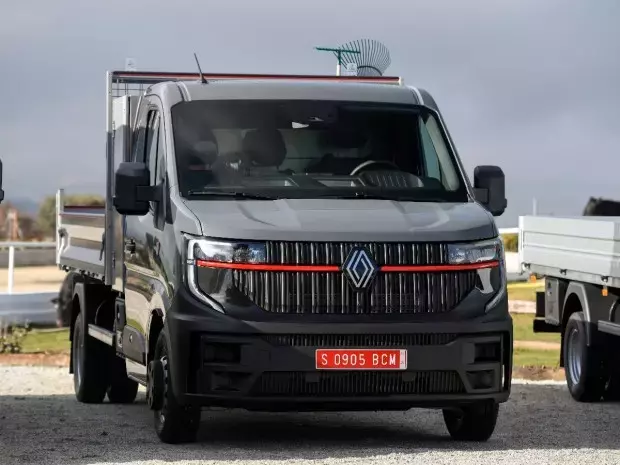 Renault Trucks Master Propulsion : Une Innovation Essentielle pour le BTP