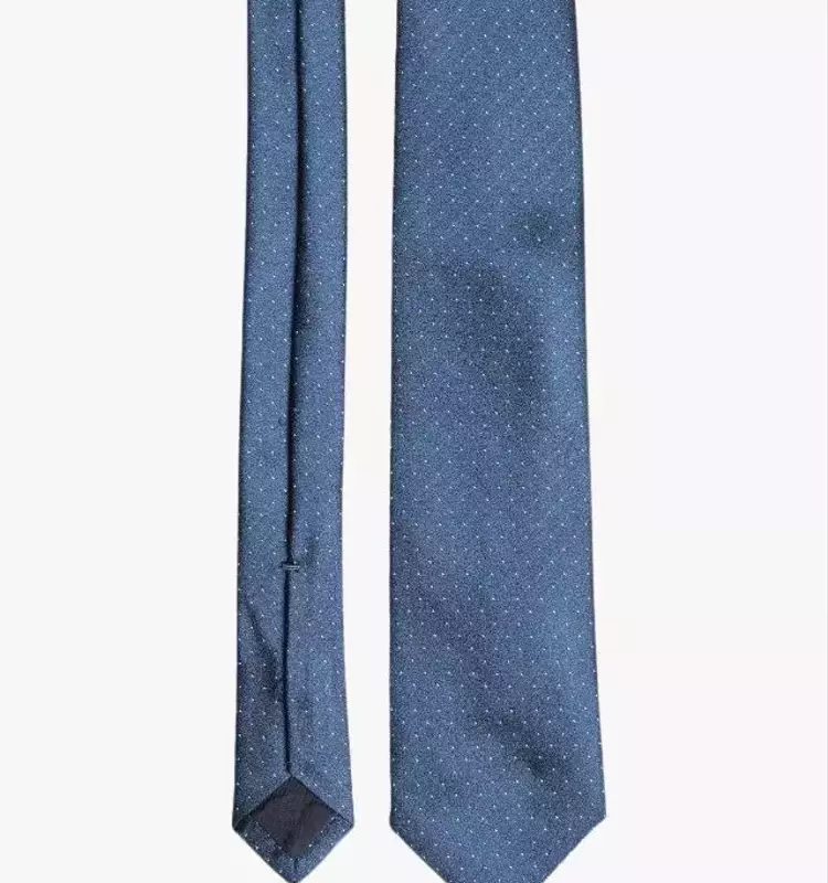The Definitive Guide to Essential Tie Brands