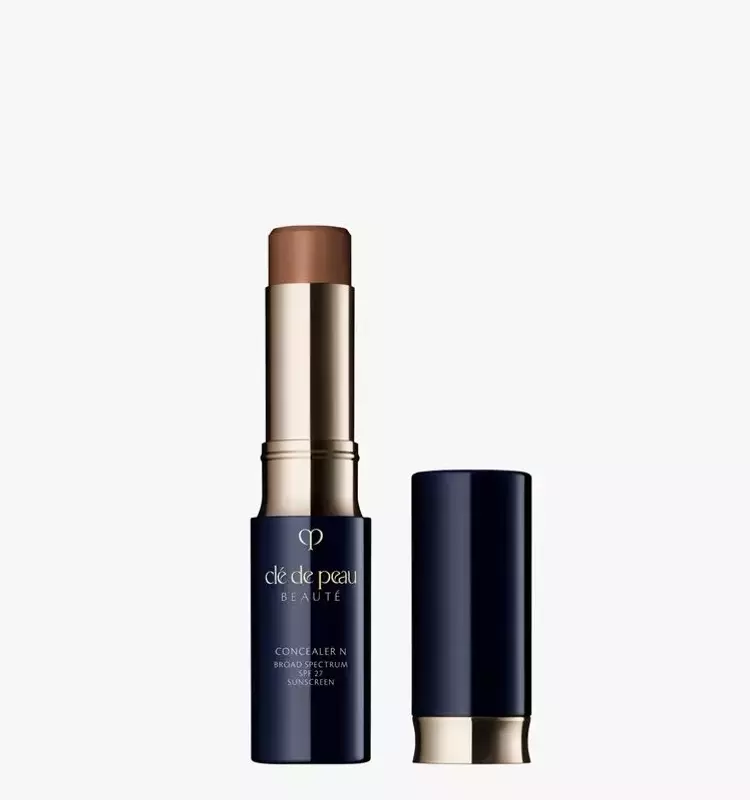 The Resurgence of Concealer Sticks: A Professional Makeup Artist's Essential