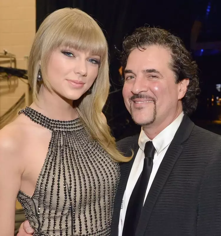 Scott Borchetta Exits HYBE America, Retains Big Machine Records Brand
