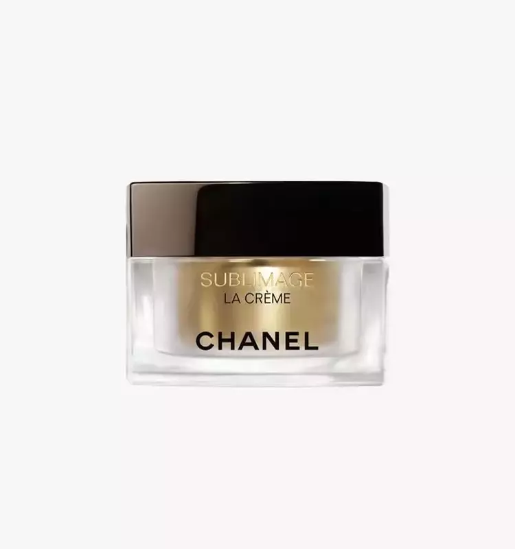A Deep Dive into Chanel's Latest Beauty Collection for Spring