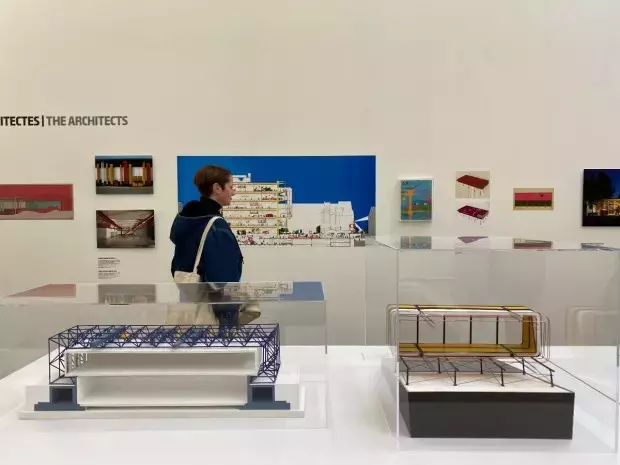 L'Odyssée Chromatique du Centre Pompidou : Une Exposition Révélatrice à la Maison Pompidou