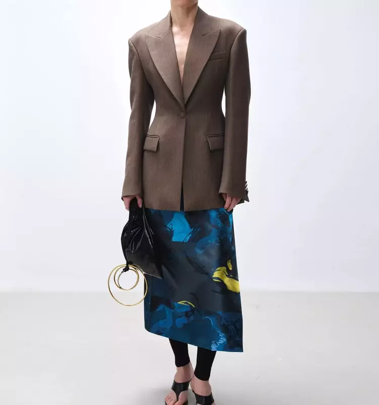 Roksanda's Fall 2026 Ready-to-Wear Collection: An Ode to Art and Architecture