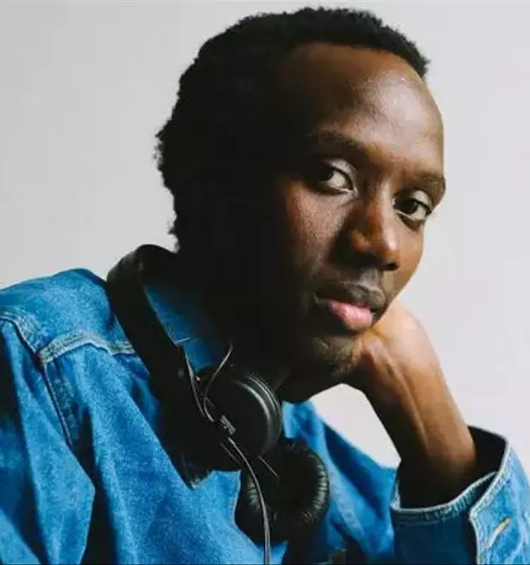 KMRU's 'Kin': A Sonic Journey Through Vibrations and Emotions