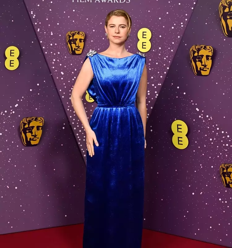 Jessie Buckley's BAFTA Prep: Snacks, Spanx, and Sisterhood