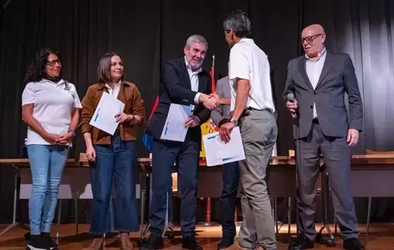 Iniciativa 'Rural Domus' Impulsa la Formación de Cuidadores en Zonas Rurales de Canarias