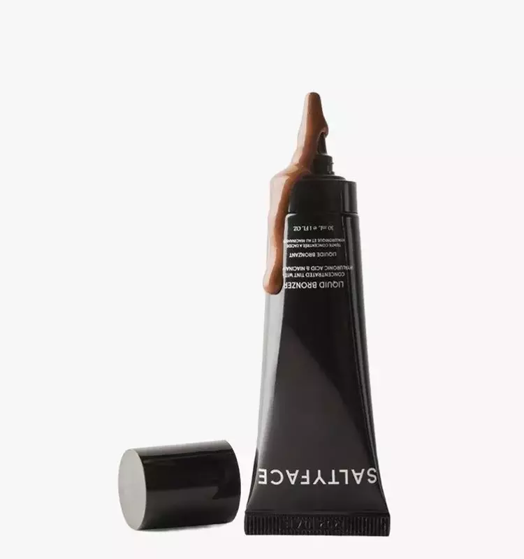 Achieving a Radiant Glow: Bronzer Application for Mature Skin