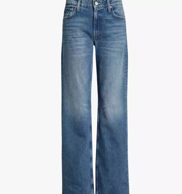 Timeless Denim: Reviving 90s Jean Trends for Modern Style