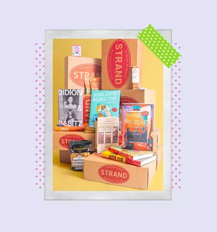 Scary Mommy's Top Book Subscription Boxes of 2026