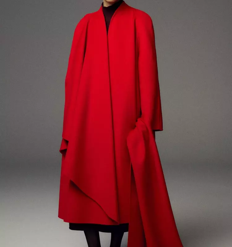 Tove's Fall 2026 Ready-to-Wear Collection: Celebrating Britishness and Global Expansion