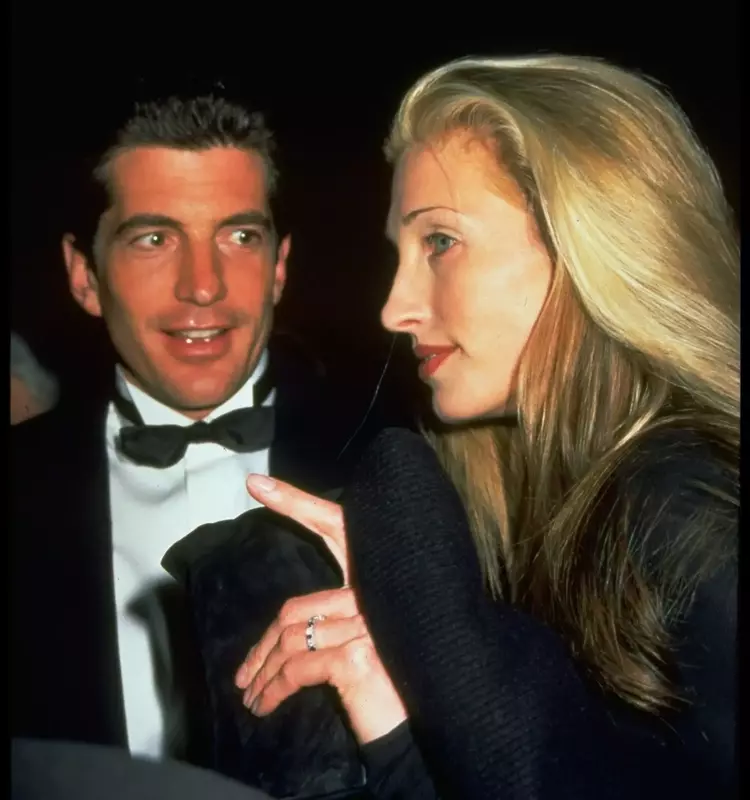 The Enduring Romance of Carolyn Bessette-Kennedy and John F. Kennedy Jr.