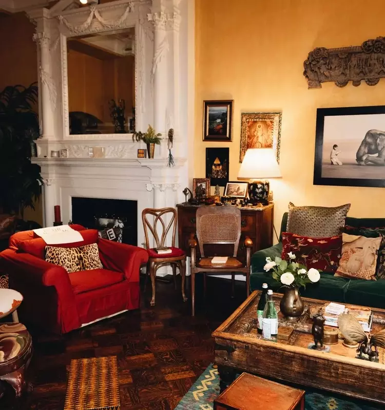 Redefining Masculinity: A Dialogue in Gloria Steinem's Living Room