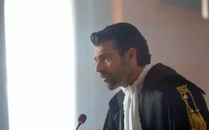 Luca Argentero veste i panni dell'Avvocato Ligas: Un nuovo Legal Drama Sky Original