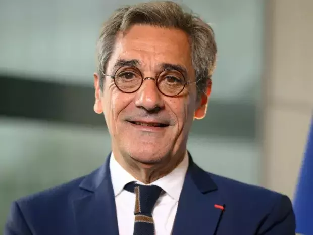 Les orientations stratégiques de Serge Papin pour l'électrification de l'artisanat et de l'industrie