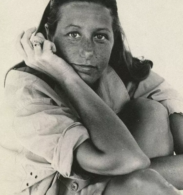 Donna Karan's Unconventional Path to Fashion Icon