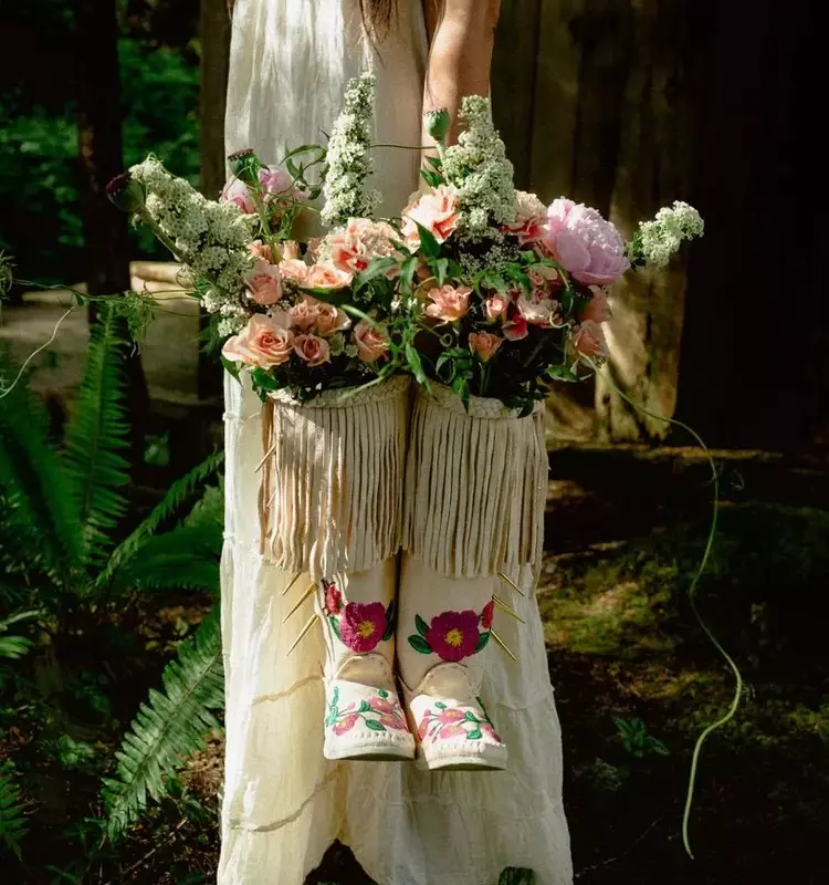 Jamie Gentry's Moccasin Art: A Blossom of Tradition and Innovation