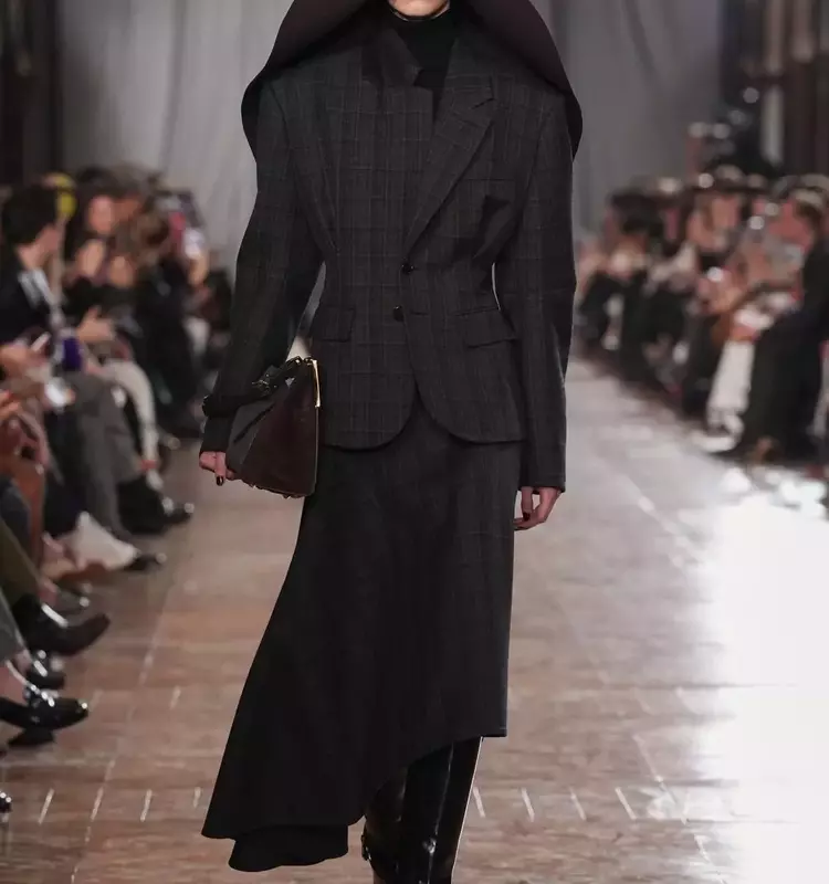 Lanvin's Fall 2026 Ready-to-Wear Collection: A Glimpse into Modern Elegance