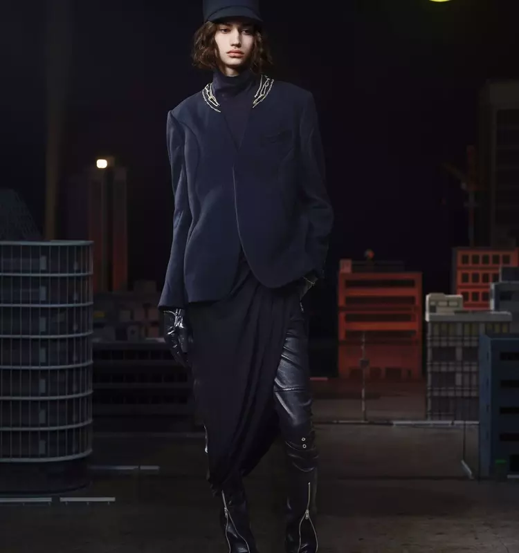 Undercover Fall 2026 Womenswear: A Fusion of the Mundane and the Edgy