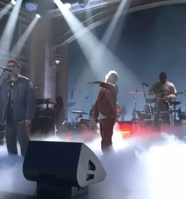 Gorillaz Debut New Album Tracks on Saturday Night Live