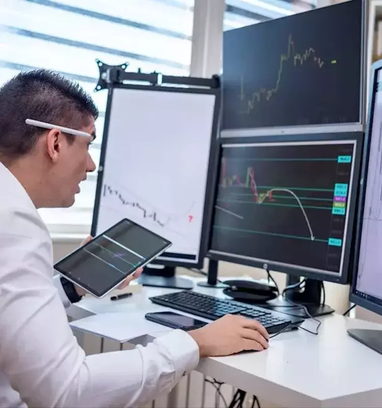 Jim Cramer's View on Molina Healthcare: A Deep Dive into Its Market Performance