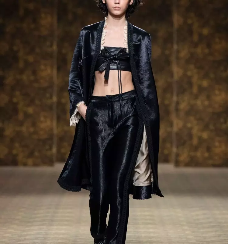 Shiatzy Chen Fall 2026 Ready-to-Wear Collection Highlights