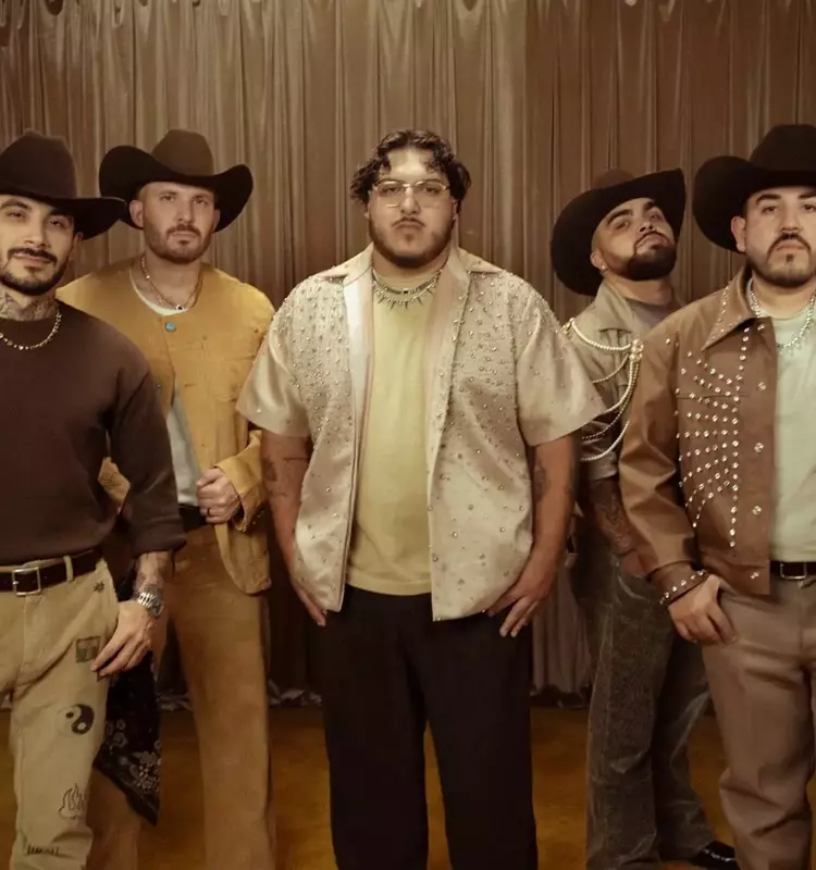 Grupo Frontera Announces Extensive North American Tour for 'Triste Pero Bien C*brón'
