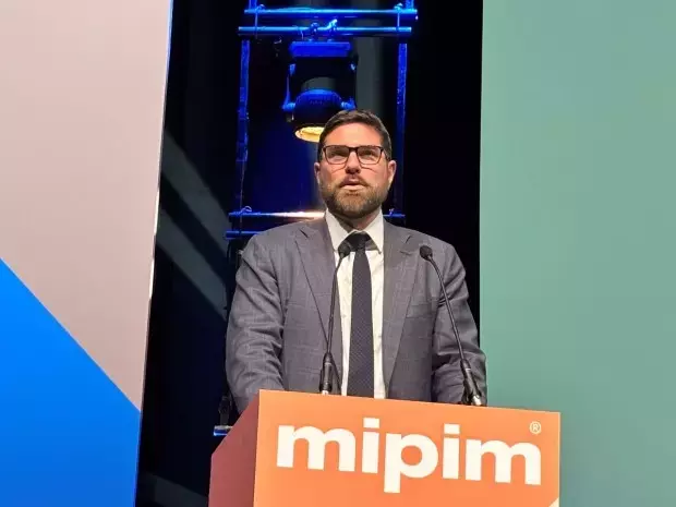 Le Ministre du Logement Révèle un Décret Clé pour l'Immobilier au MIPIM 2026