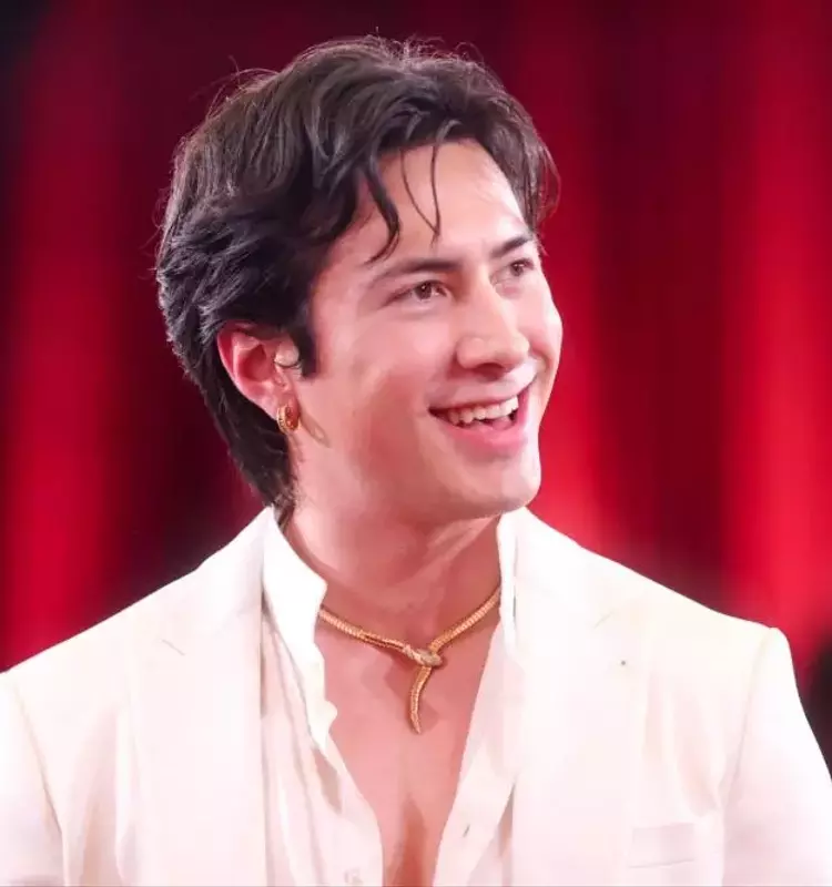 Hudson Williams to Grace the Oscars Stage