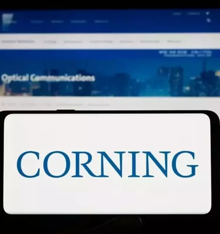 Corning's Stock Surge: Fueled by AT&T and Meta Deals