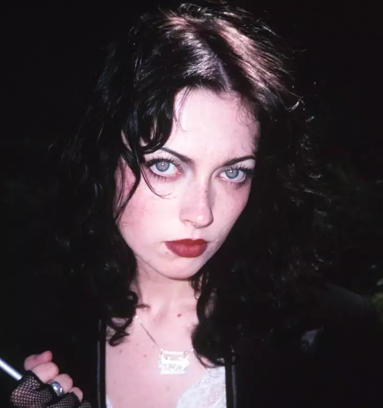 Violet Grohl Announces Debut Album 'Be Sweet to Me', Releases New Single "595"